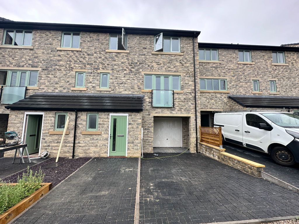 New home, 3 bed terraced house for sale in Lane Ends Green, Hipperholme