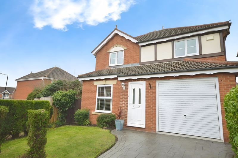 3 bed detached house for sale in Hendersyde Close, Westerhope