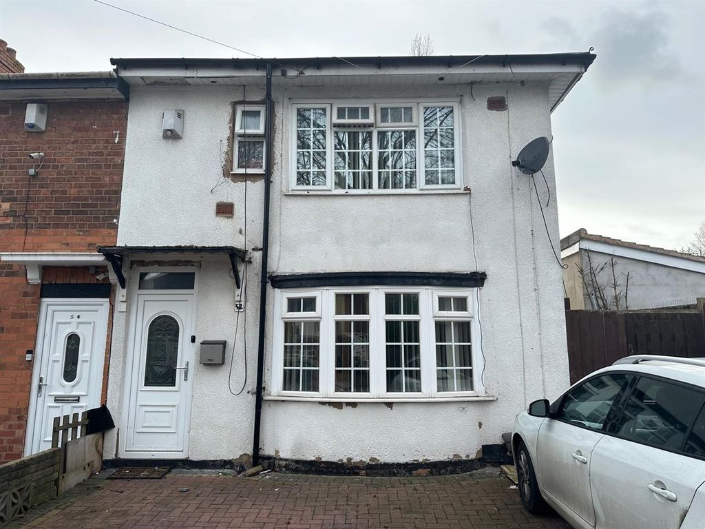 4 bed property for sale in Moat House Road, Saltley, Birmingham B8, £