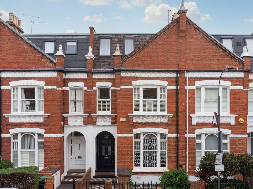 5 bed terraced house for sale in Chiddingstone Street, Fulham, London