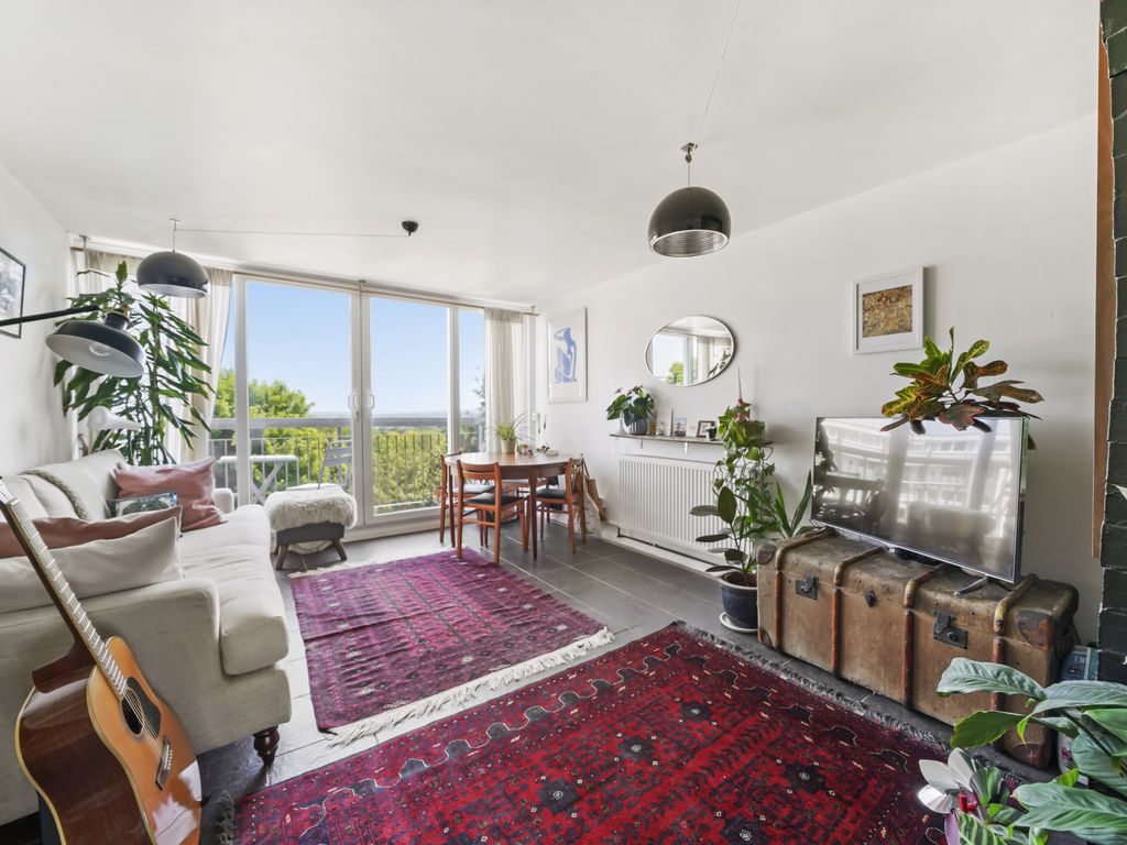 2 bed for sale in Sylvan Road, London SE19, £375,000 Zoopla