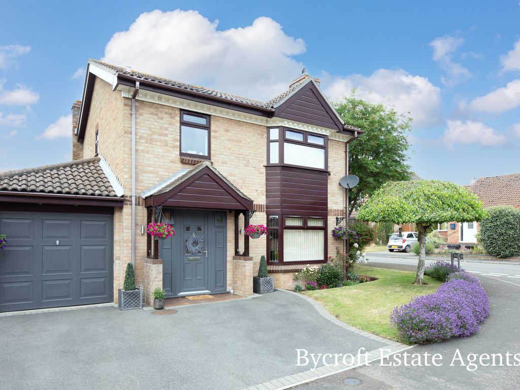 3 bed detached house for sale in Tillett Close, Ormesby, Great Yarmouth