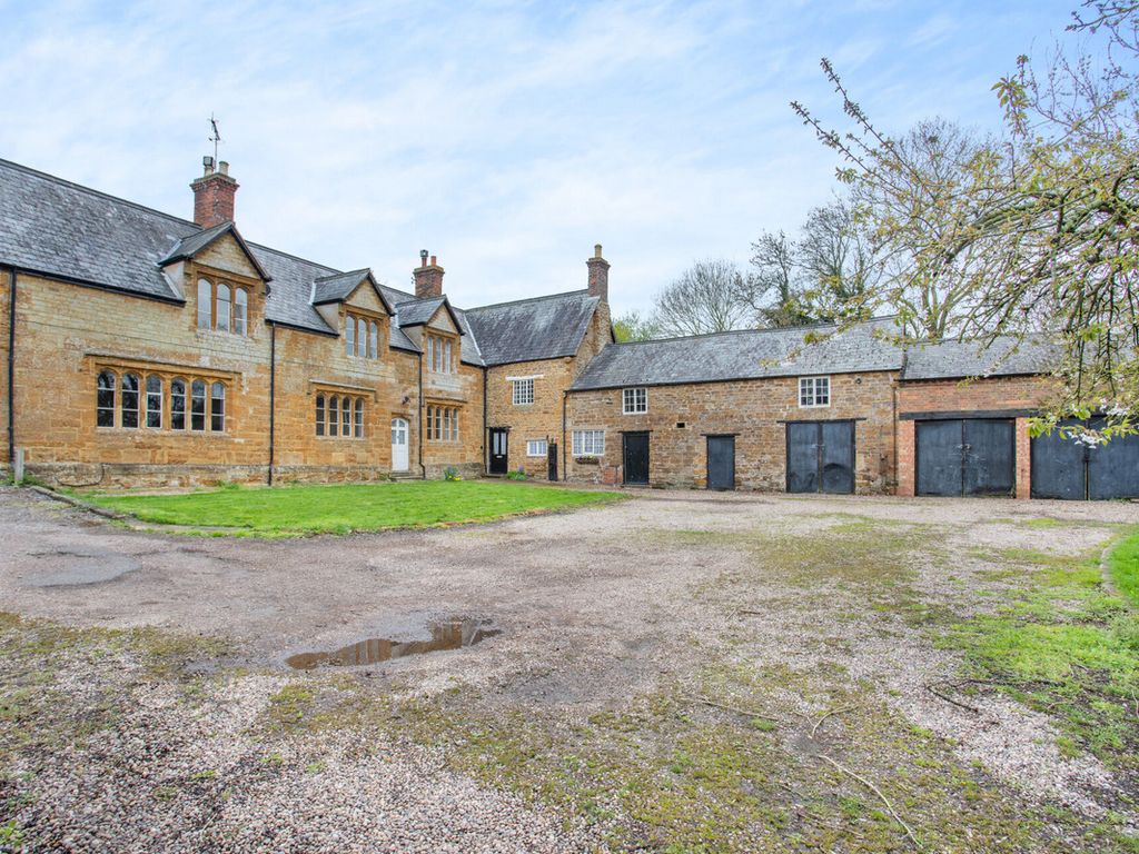 4 bed detached house for sale in Watford, Northamptonshire NN6 Zoopla