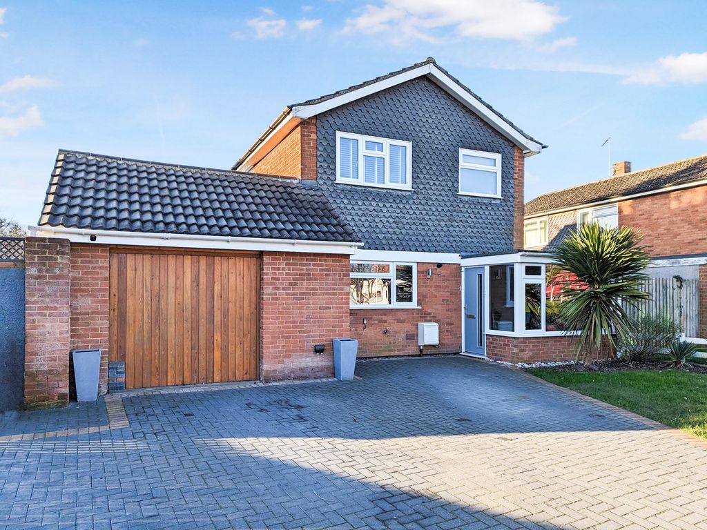3 bed detached house for sale in Oxford Drive, Woodbridge IP12, £