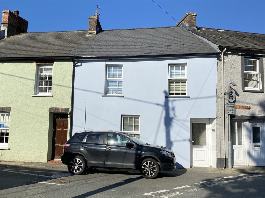 2 bed terraced house for sale in Kensington Street, Fishguard SA65 Zoopla