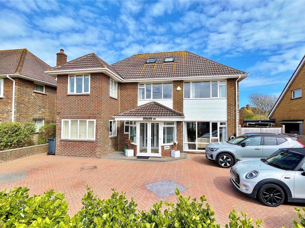 5 bed detached house for sale in Petworth Avenue, GoringBySea
