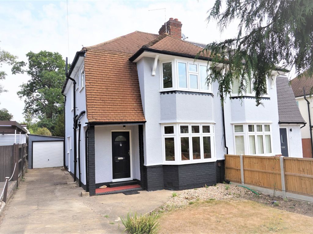 3 bed semidetached house to rent in Mead Way, Hayes, Bromley BR2 Zoopla