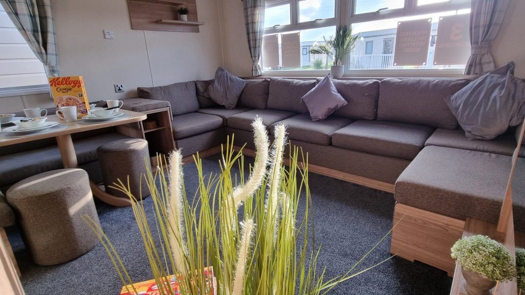 3 bed property for sale in Faversham Road, Seasalter, Whitstable CT5