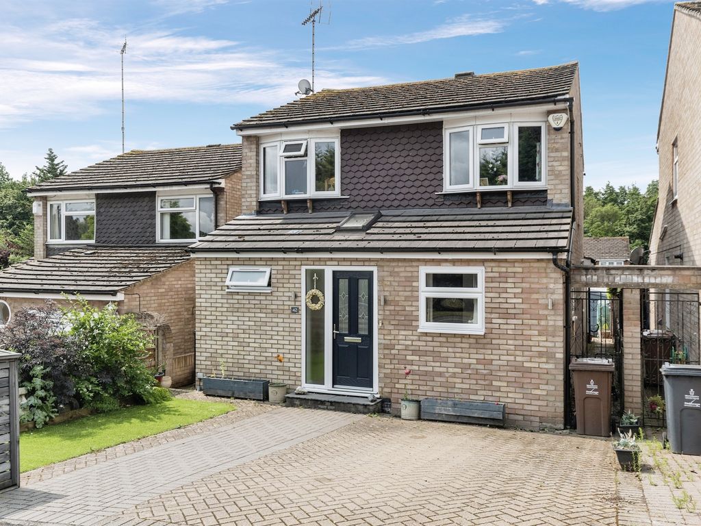 4 bed detached house for sale in Hazelmere Road, Stevenage SG2 Zoopla