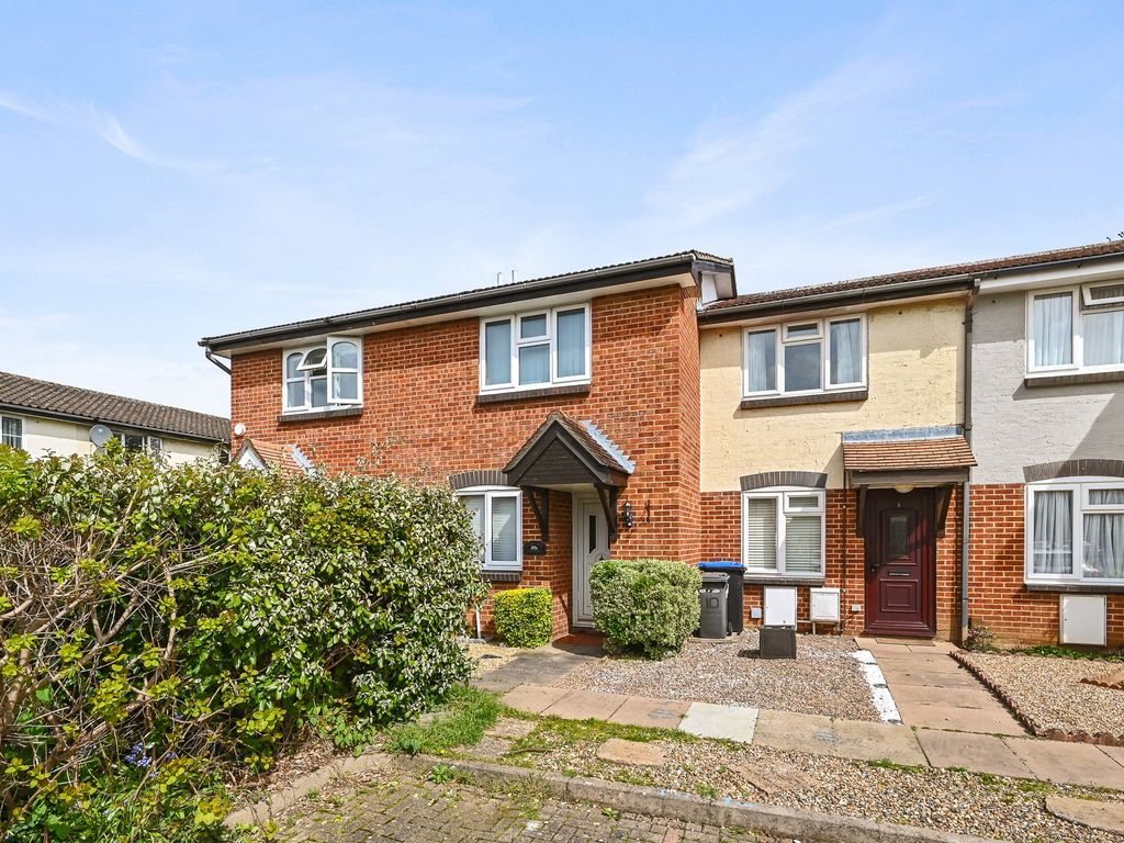 2 bed terraced house for sale in Coniston Way, Egham TW20, £385,000