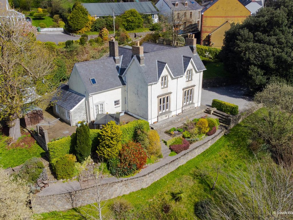 5 bed detached house for sale in High Street, Llantrisant, Pontyclun