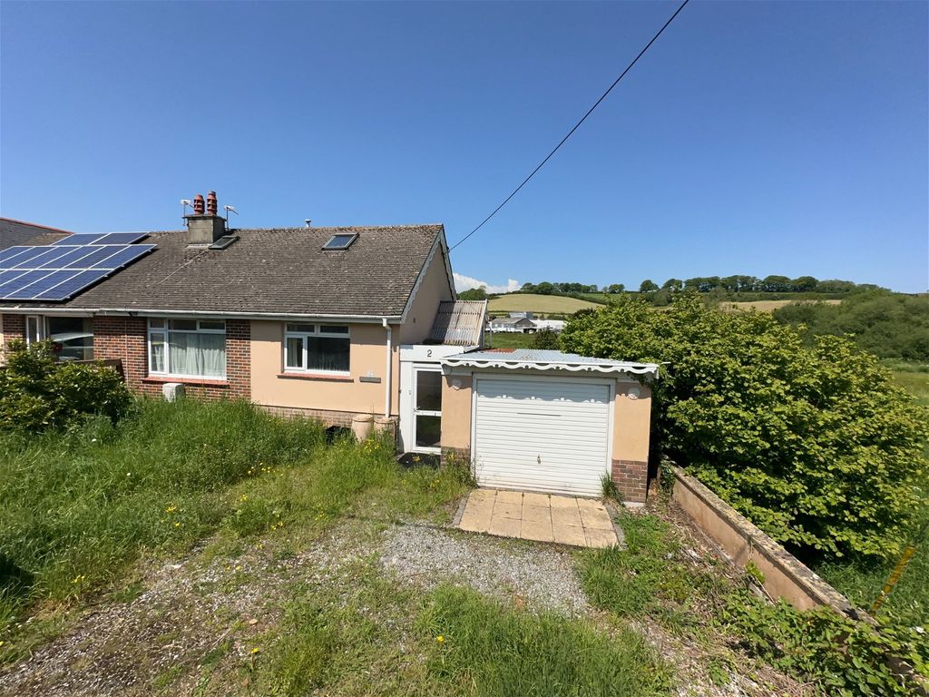 2 bed semidetached bungalow for sale in St Marys Park, Collaton St