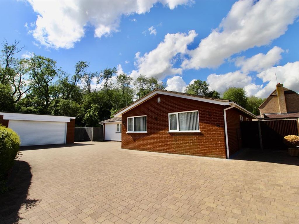 4 bed detached bungalow for sale in Down Gate, Longthorpe, Peterborough PE3 Zoopla
