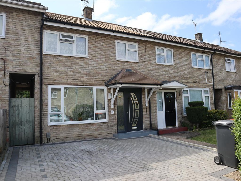 2 bed terraced house for sale in Tithe Farm Road, Houghton Regis