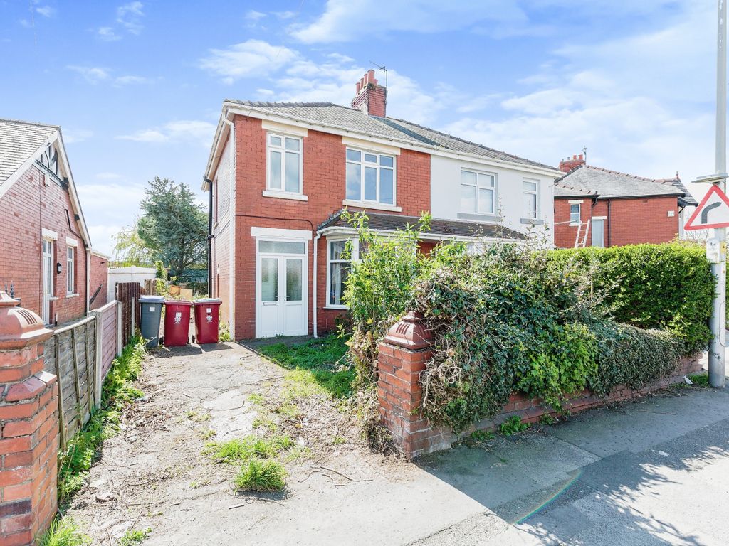 3 bed semidetached house for sale in Hawes Side Lane, Blackpool FY4 Zoopla