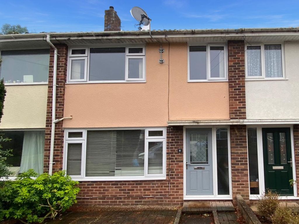 3 bed terraced house to rent in Spencer Avenue, Taunton TA2, £950 pcm