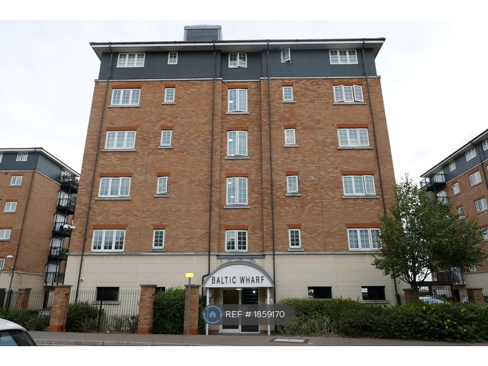 2 bed flat to rent in Baltic Wharf, Gravesend DA11, £1,295 pcm Zoopla