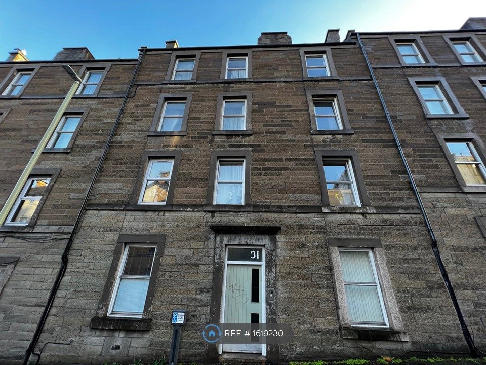 2 bed flat to rent in Rosefield Street, Dundee DD1 Zoopla