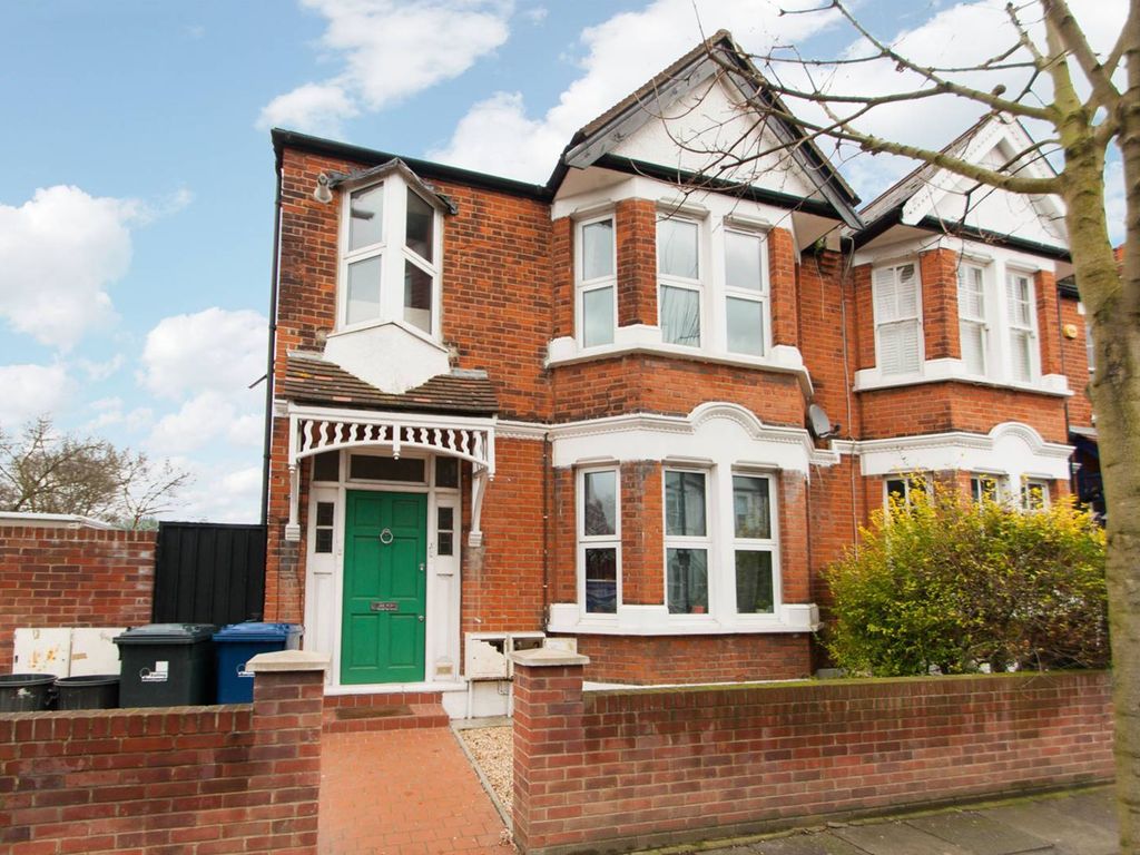 Summerlands Avenue Acton London W3  