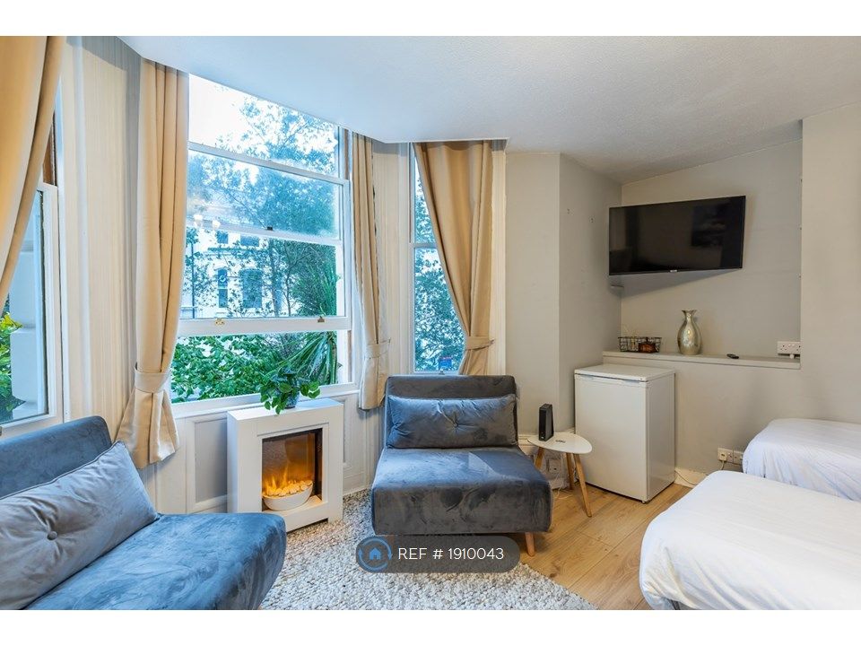 1 bed flat to rent in Buckingham Road, Brighton BN1, £850 pcm Zoopla