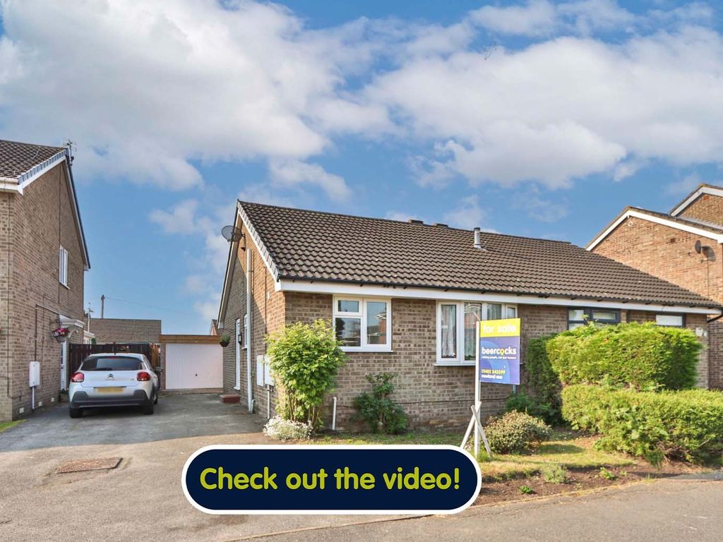2 bed semidetached bungalow for sale in Greylees Avenue, Hull HU6 Zoopla