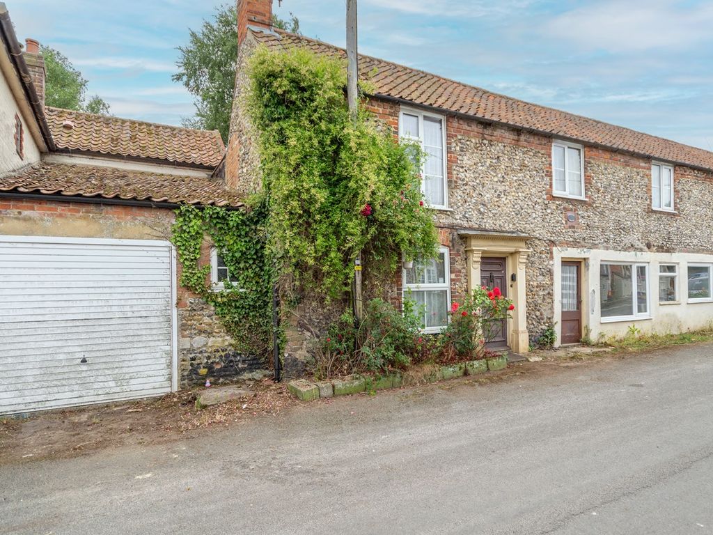 3 bed terraced house for sale in The Green, East Rudham PE31 Zoopla