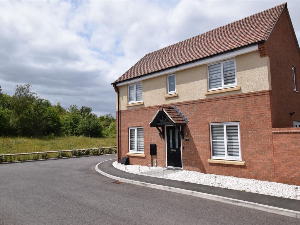 3 bed detached house for sale in Knowles Farm Court, Woodville