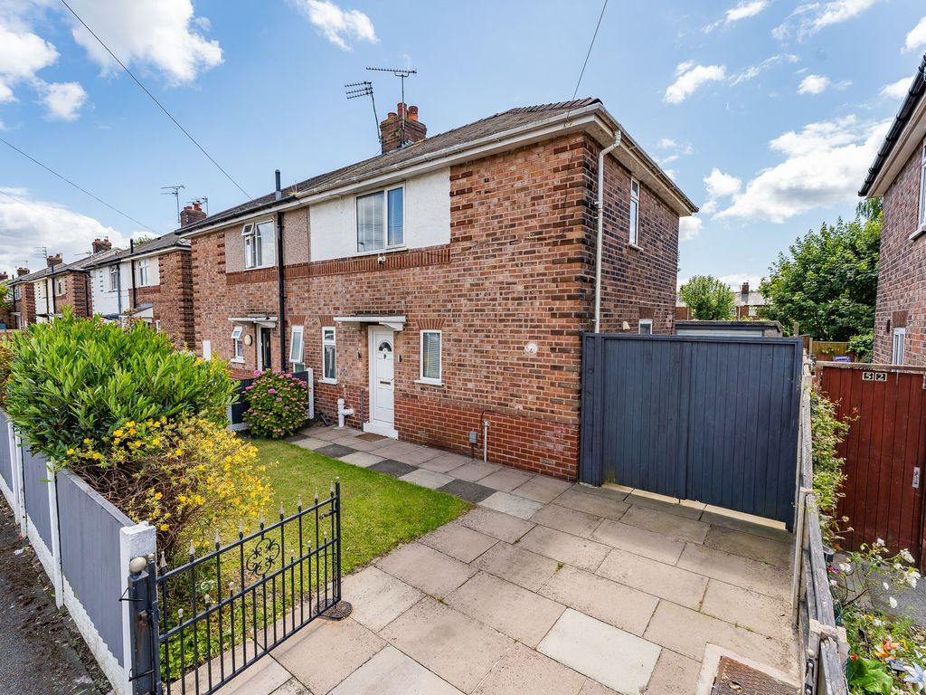 3 bed semidetached house for sale in Lancaster Road, Widnes WA8, £