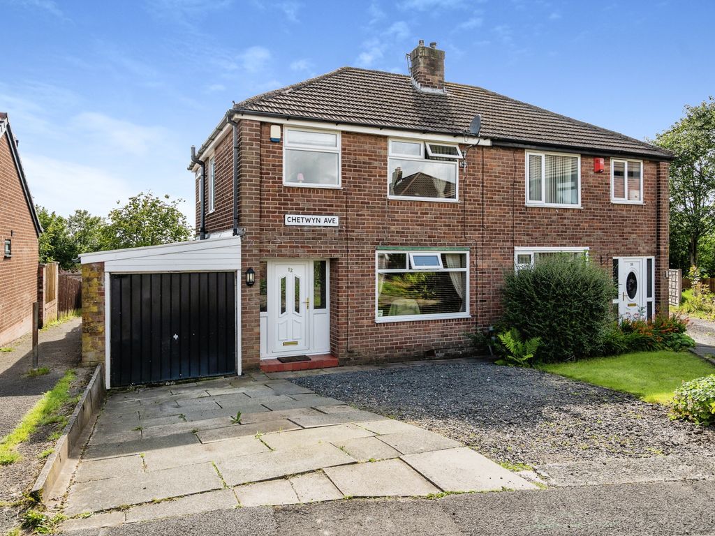 3 bed semidetached house for sale in Chetwyn Avenue, Bromley Cross