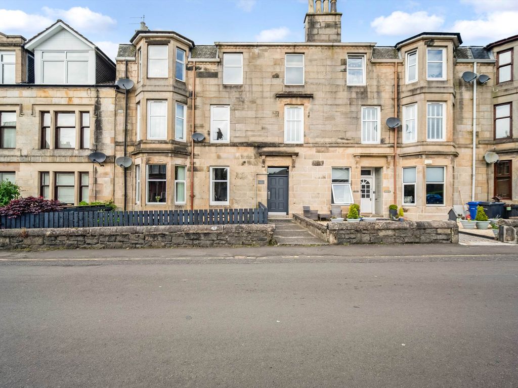 2 bed flat for sale in Carlton Place, Moss Road, Kilmacolm PA13, £