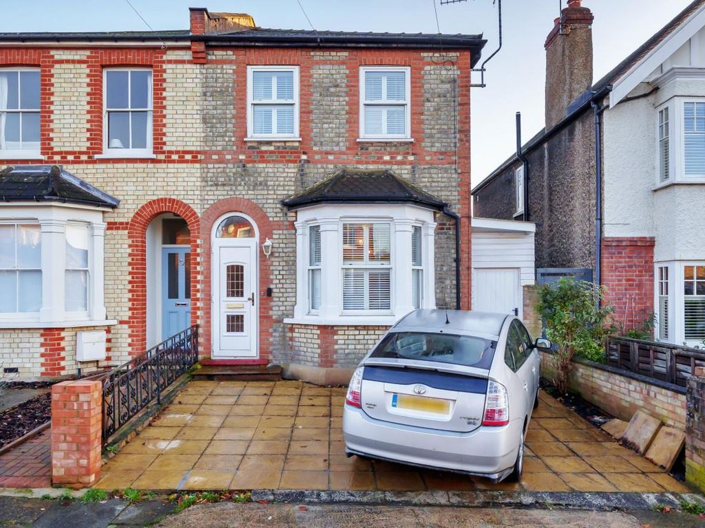 3 bed semidetached house for sale in Wyndham Road, Kingston Upon