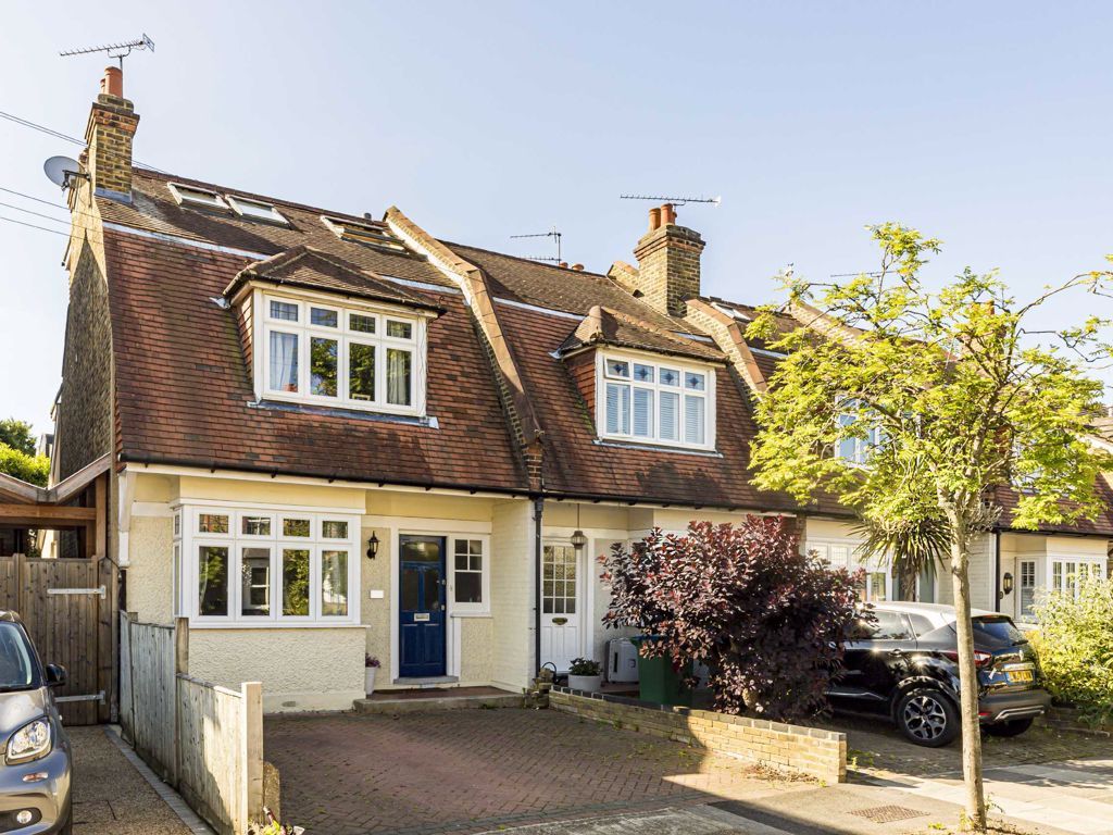 4 bed terraced house for sale in Munster Road, Teddington TW11 Zoopla