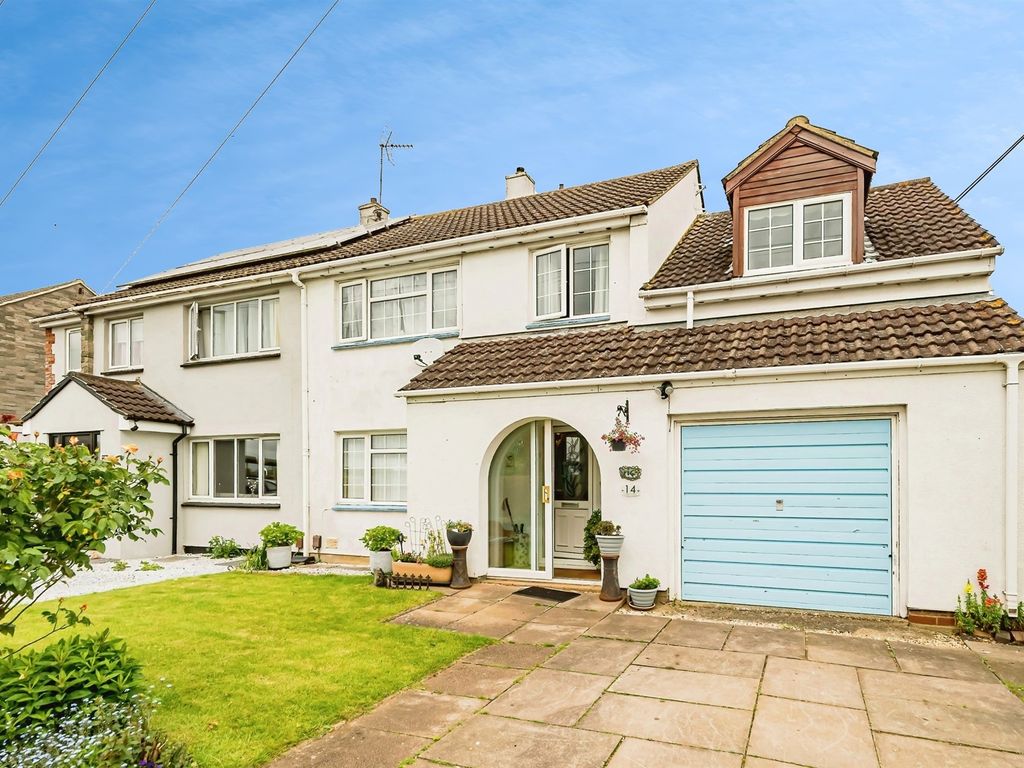 5 bed semidetached house for sale in Ivinghoe View, Aylesbury HP20, £