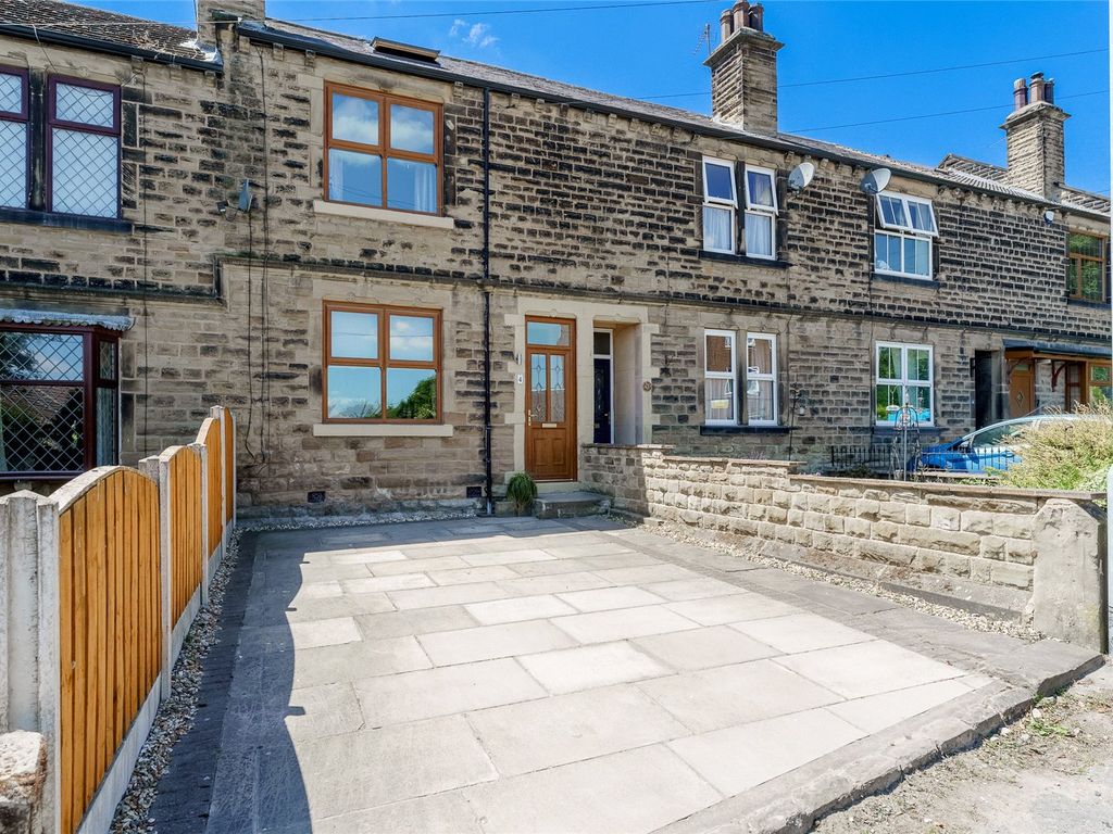 2 bed terraced house for sale in Heaton Street, Ackworth, Pontefract