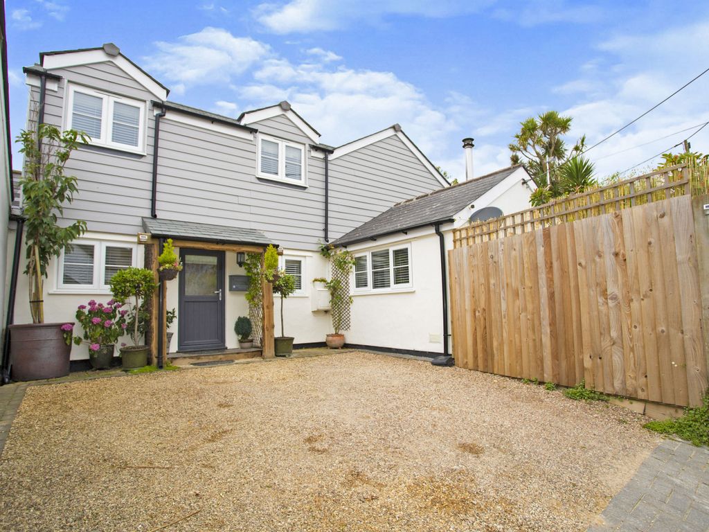 3 bed linkdetached house for sale in Tresean, Cubert, Newquay, Cornwall TR8 Zoopla