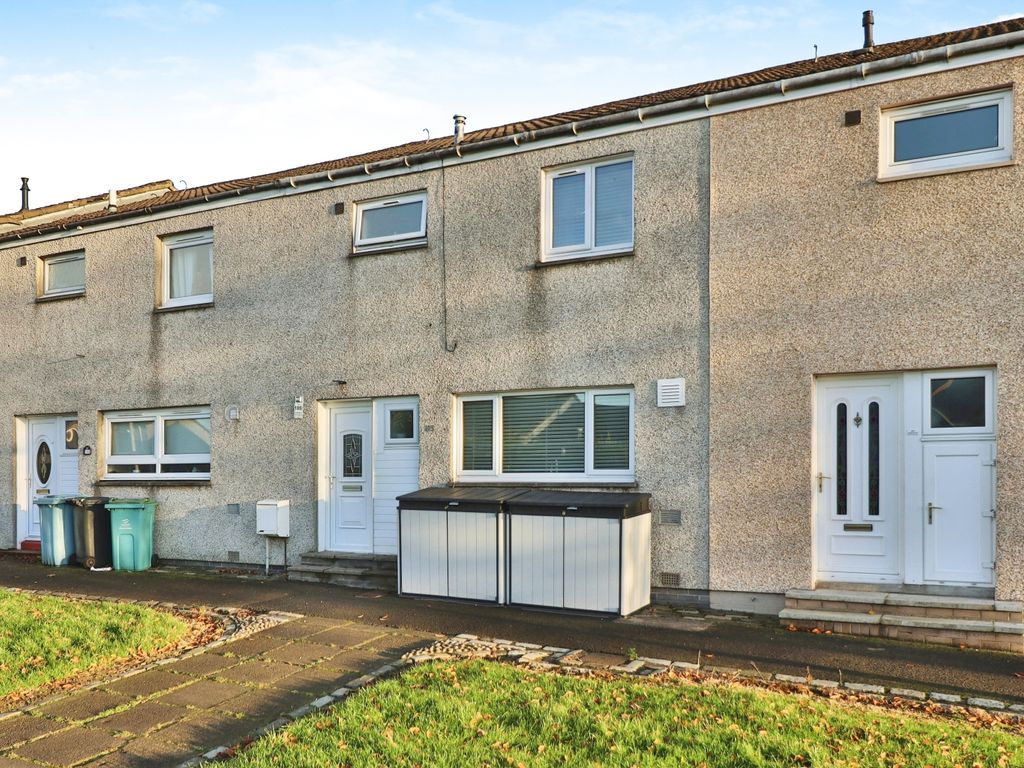 3 bed terraced house for sale in Morar Drive, Glasgow G67, £145,000