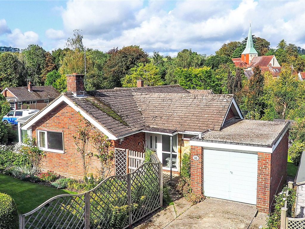2 bed bungalow for sale in The Hop Garden, South Harting, Petersfield
