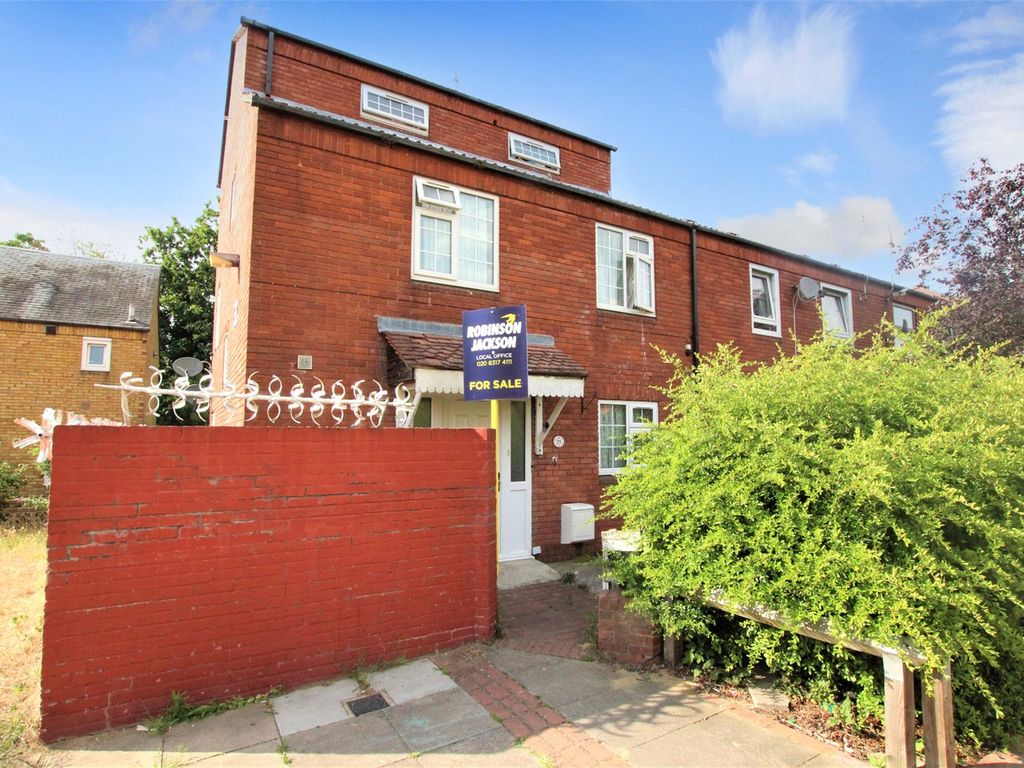 6 bed end terrace house for sale in Brewhouse Road, Woolwich, London