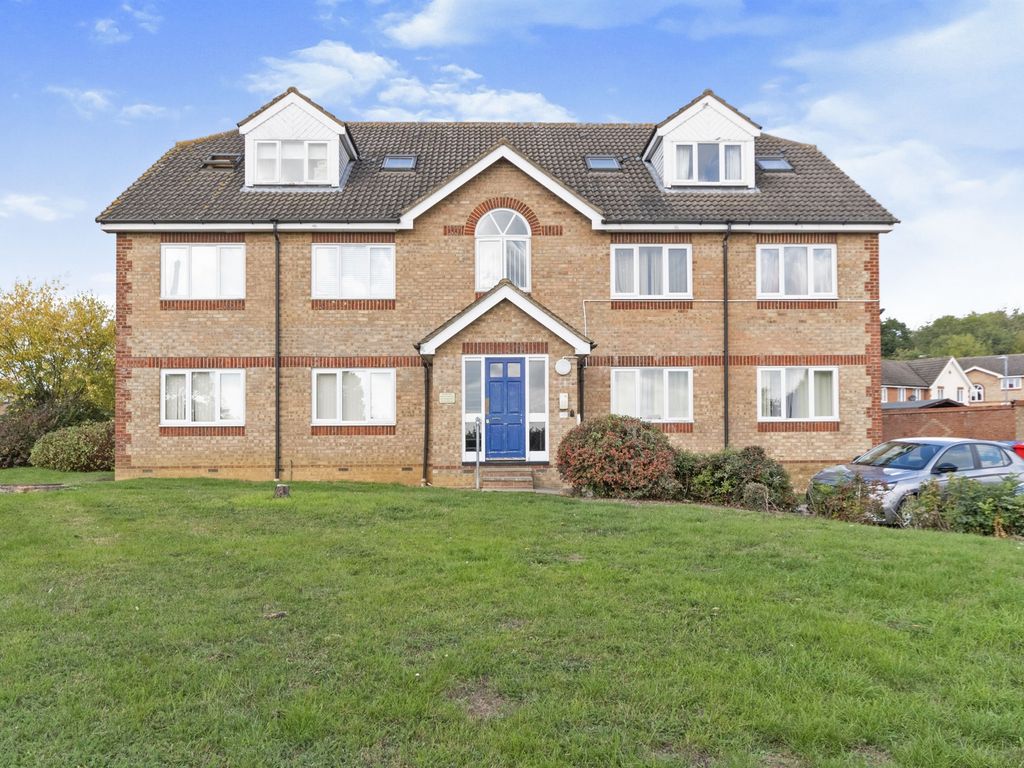2 bed flat for sale in Keller Close, Stevenage SG2 Zoopla