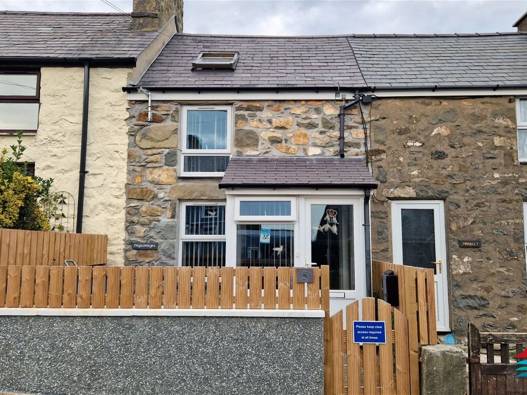 1 bed terraced house for sale in Llithfaen, Pwllheli, Gwynedd LL53, £