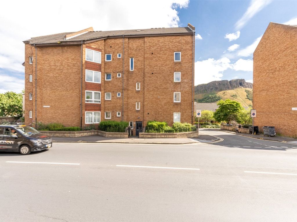 New Arthur Place, Edinburgh EH8