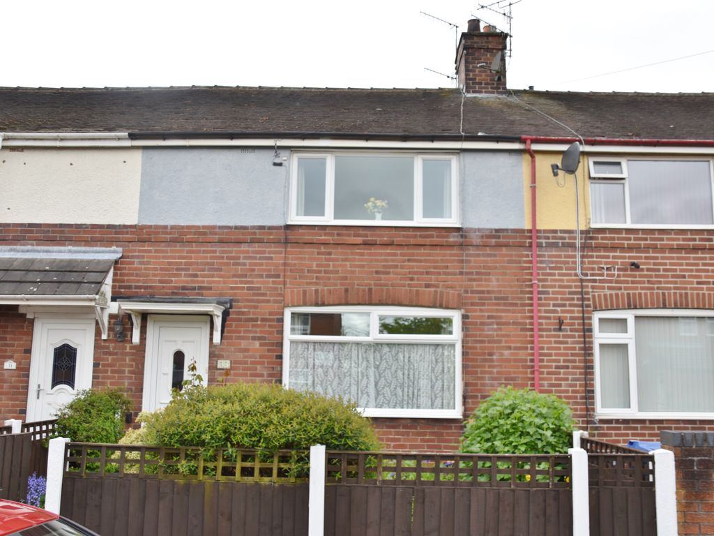 3 bed town house for sale in Highfield Avenue, May Bank, Newcastle