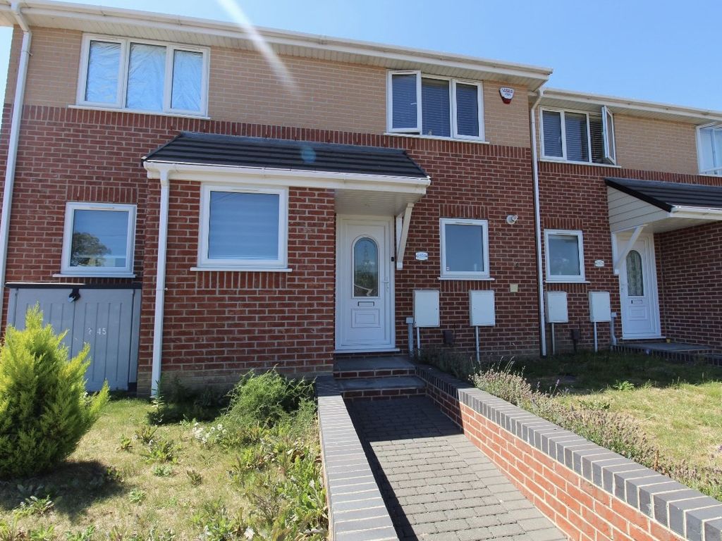 2 bed terraced house for sale in Blandford Road, Hamworthy, Poole BH15