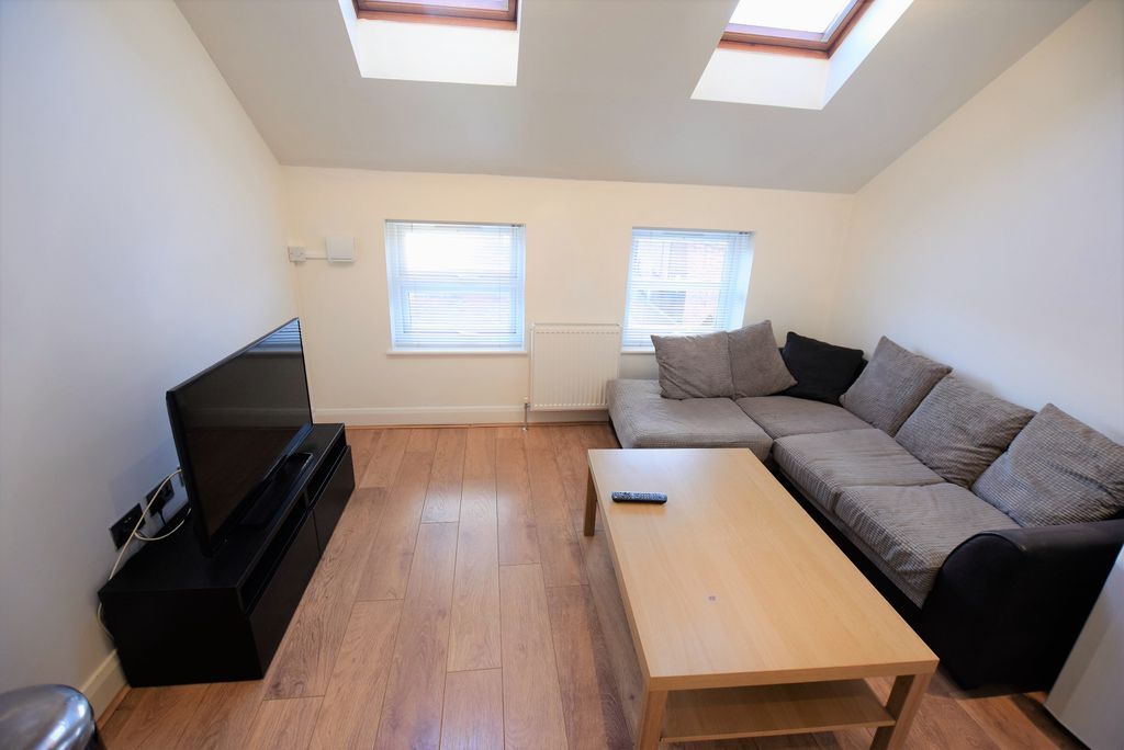 1 bed flat to rent in London Street, Reading RG1 Zoopla