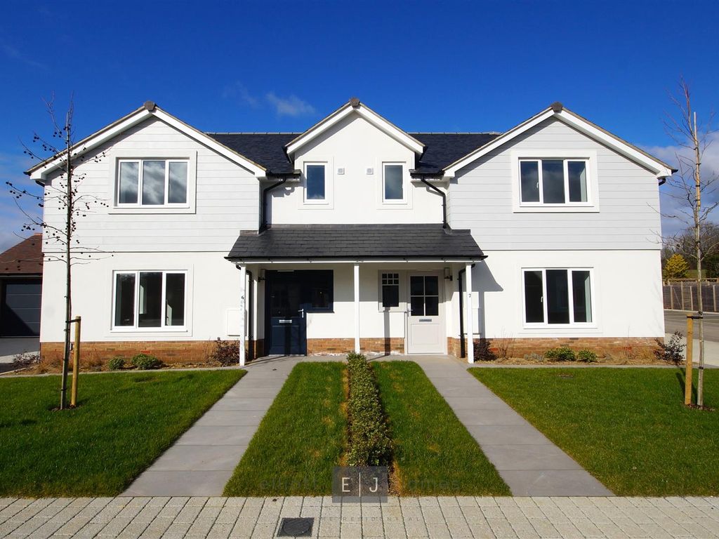3-bed-semi-detached-house-for-sale-in-meadowcroft-gardens-high-beech