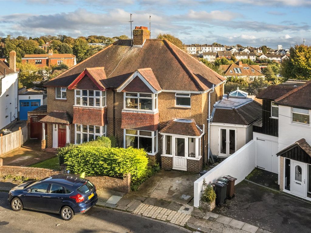 Orchard Gardens, Hove BN3  