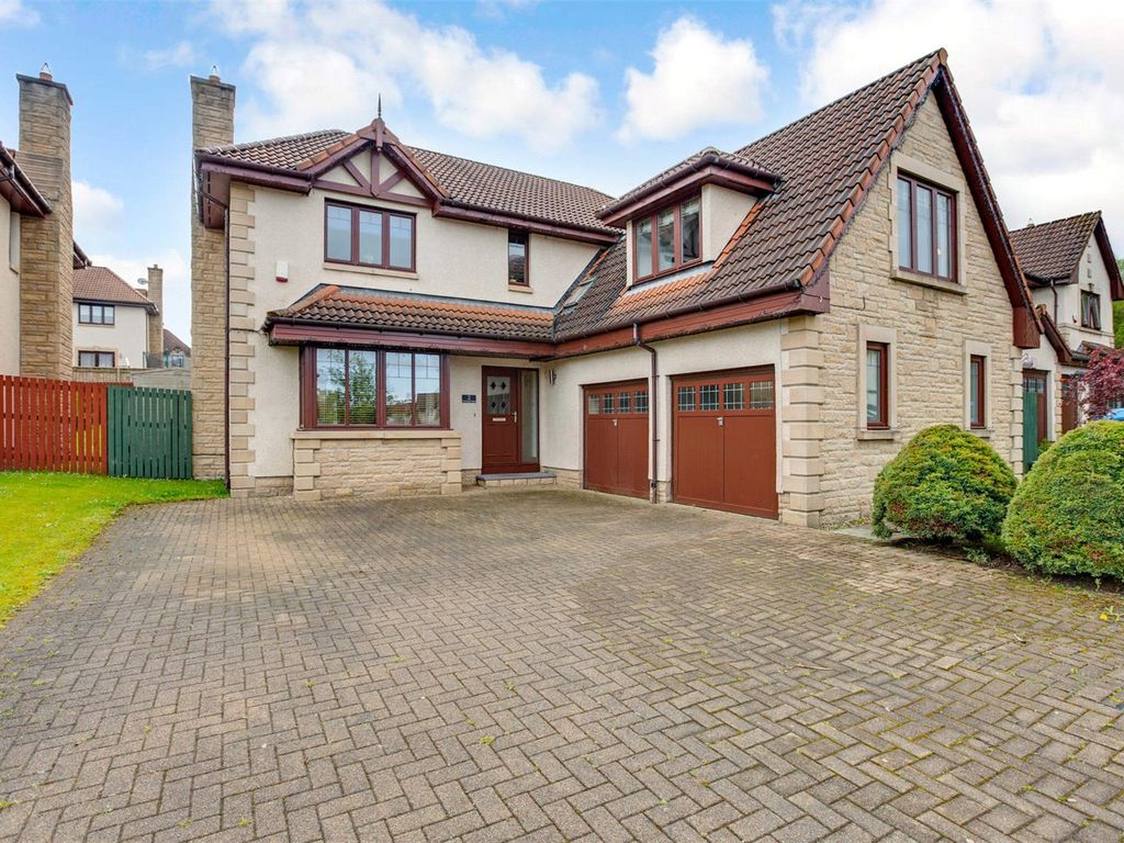 4 bed detached house for sale in Silverbirch Glade, Livingston, West