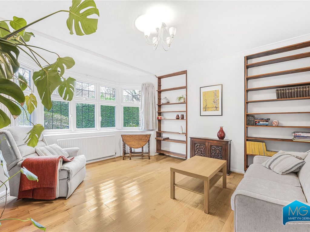 2 bed flat to rent in East End Road, London N3, £2,200 pcm Zoopla