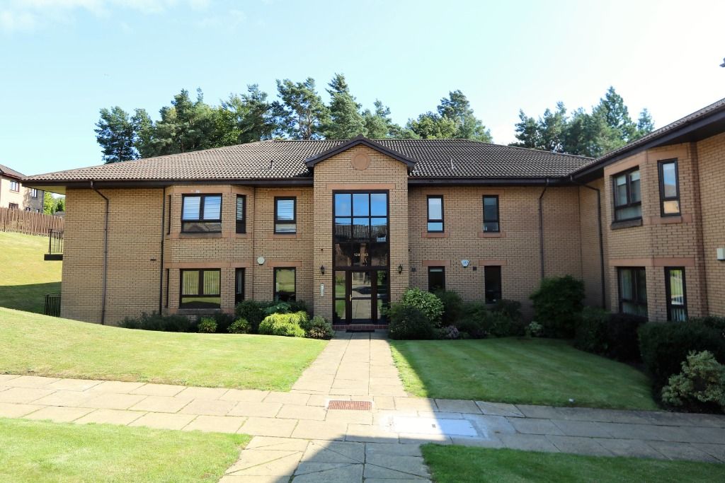 2 bed flat to rent in Henderland Road, Bearsden G61, £1,400 pcm Zoopla