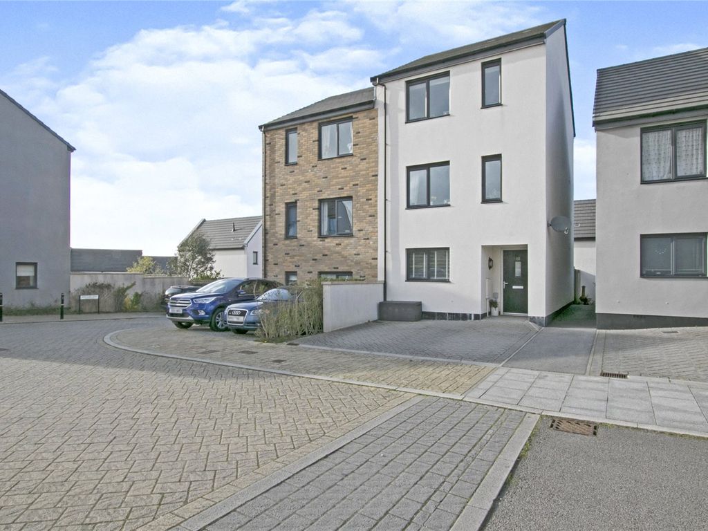 4 bed semidetached house for sale in Stannary Road, Camborne, Cornwall